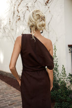 Load image into Gallery viewer, NAOMY EVENING GOWN