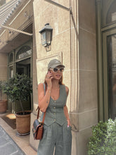 Load image into Gallery viewer, JANE VEST