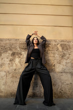 Load image into Gallery viewer, CW Palazzo Pleated Trousers