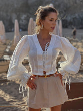 Load image into Gallery viewer, HABLA de ti SHIRT