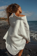 Load image into Gallery viewer, MIA TUNIC SHIRT