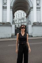 Load image into Gallery viewer, LOIRE VEST capsule collection