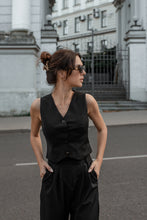 Load image into Gallery viewer, LOIRE VEST capsule collection