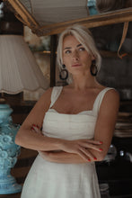 Load image into Gallery viewer, CROISSANT midi DRESS