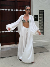 Load image into Gallery viewer, Maldives Silk Touch Pants
