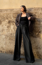 Load image into Gallery viewer, CW Palazzo Pleated Trousers

